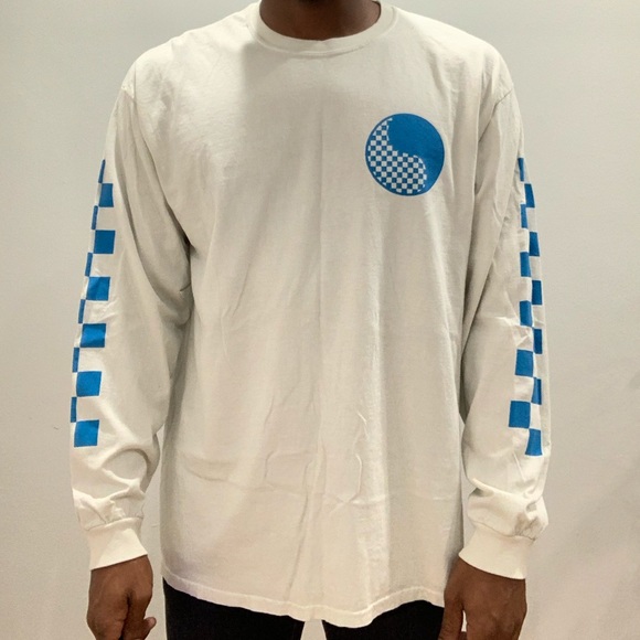Free & Easy Other - Free & Easy Long Sleeve Graphic Tee - Size XL